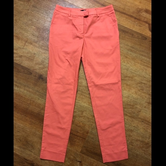 H&M preppy side slit coral trousers. Size 2 - Picture 4 of 7